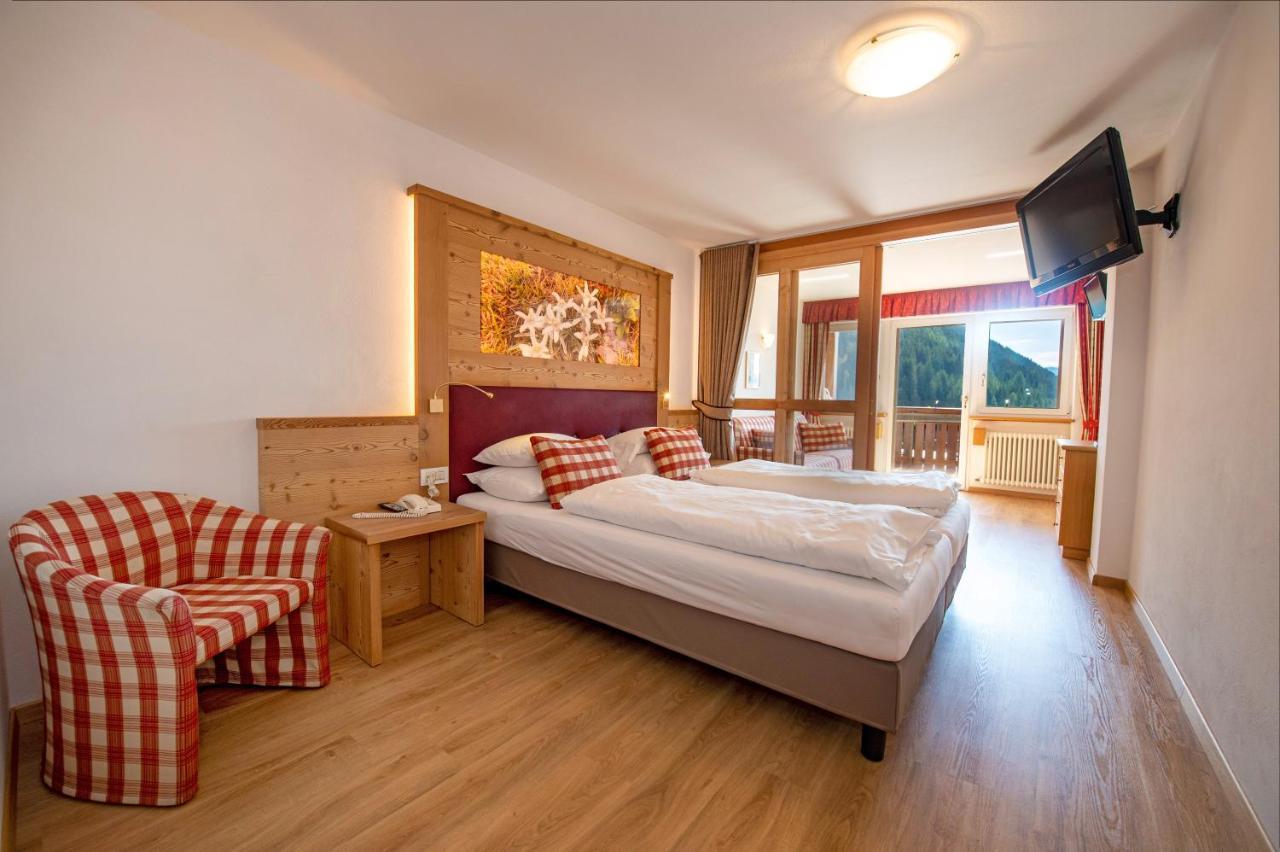 Astor Suites B&B Selva di Val Gardena Dış mekan fotoğraf