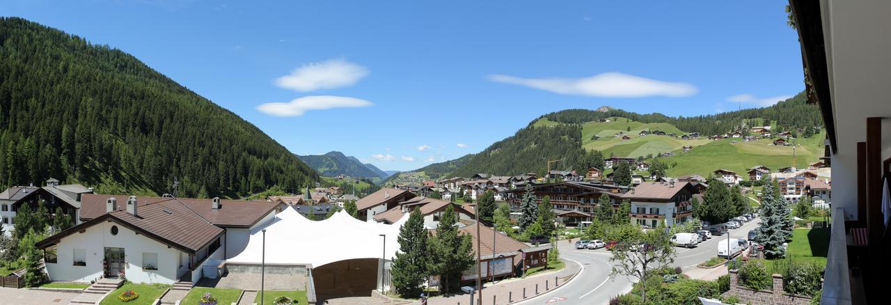 Astor Suites B&B Selva di Val Gardena Dış mekan fotoğraf