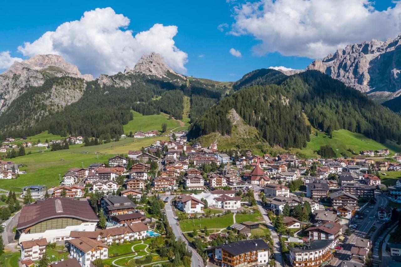 Astor Suites B&B Selva di Val Gardena Dış mekan fotoğraf